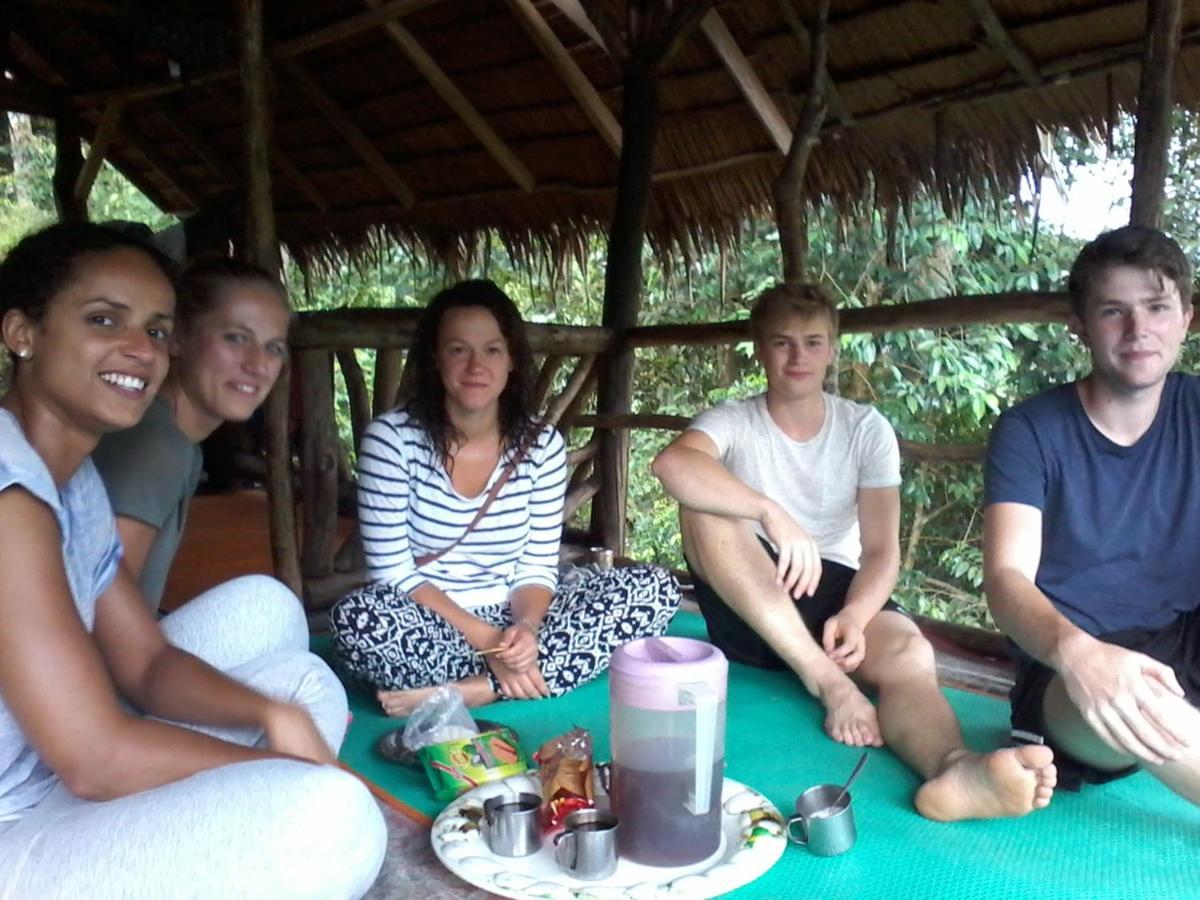 Orangutantreksumatra & Lovely Jungle Lodge Only Book If You Are Treking With Us Bukit Lawang Esterno foto