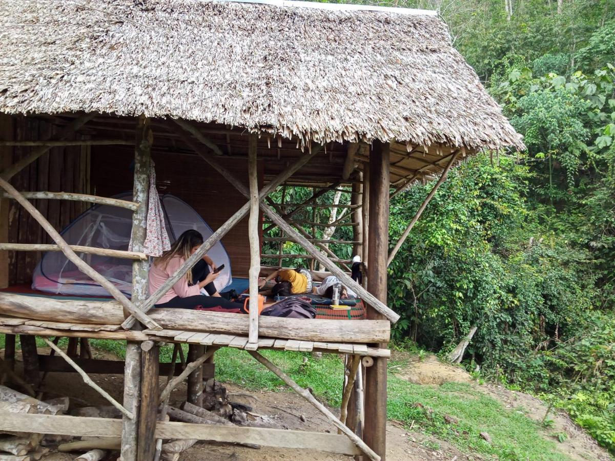 Orangutantreksumatra & Lovely Jungle Lodge Only Book If You Are Treking With Us Bukit Lawang Esterno foto