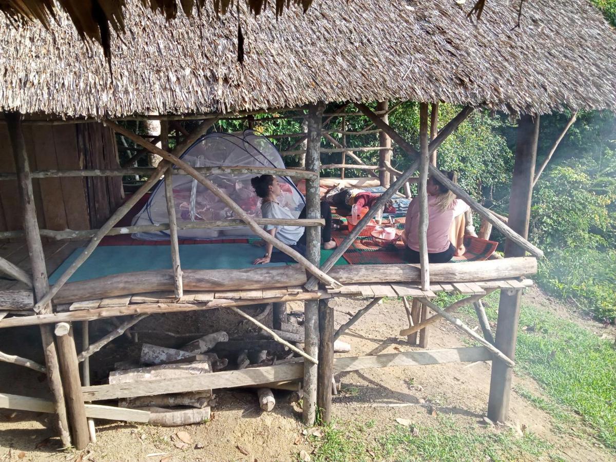 Orangutantreksumatra & Lovely Jungle Lodge Only Book If You Are Treking With Us Bukit Lawang Esterno foto